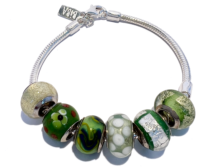 Biba Green Murano party bead armband
